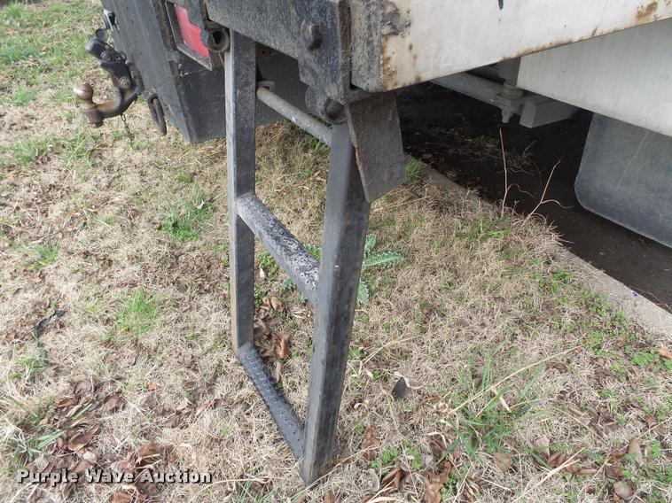 image for item K3334 2009 Ford F550 bucket truck