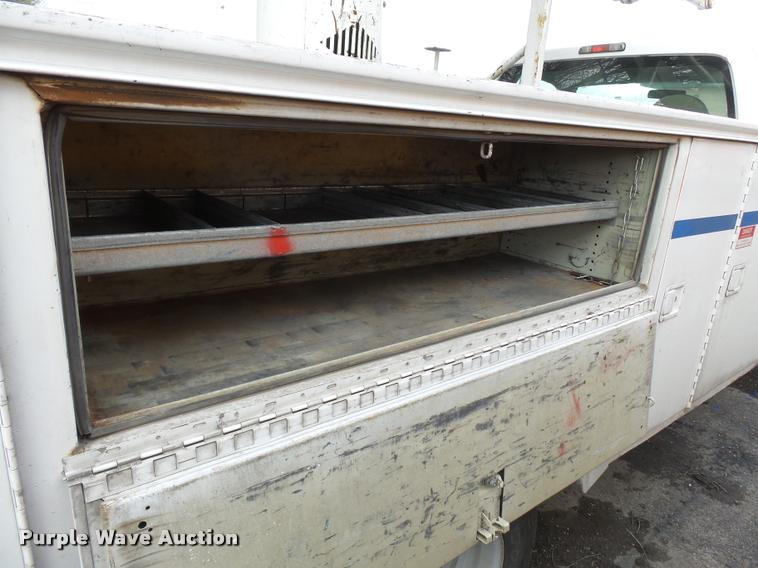 image for item K3334 2009 Ford F550 bucket truck