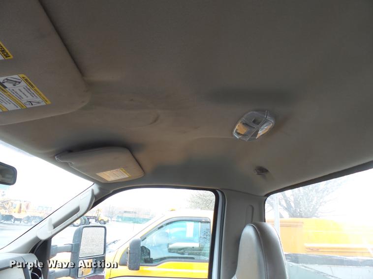 image for item K3334 2009 Ford F550 bucket truck