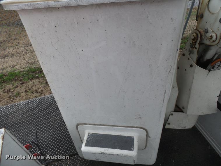 image for item K3334 2009 Ford F550 bucket truck