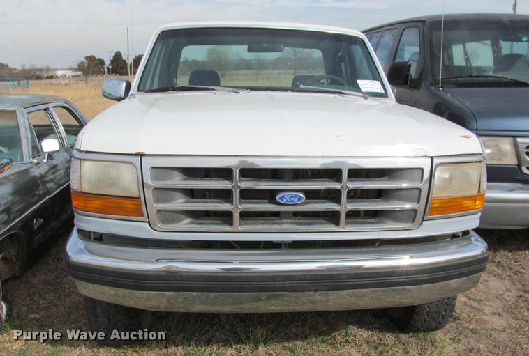 image for item K4994 1994 Ford F150 XLT SuperCab pickup truck