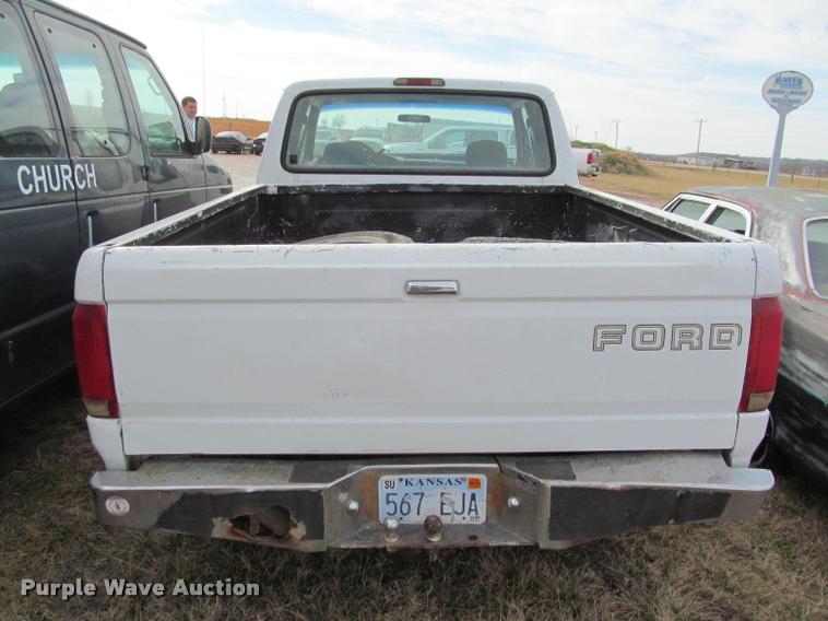 image for item K4994 1994 Ford F150 XLT SuperCab pickup truck