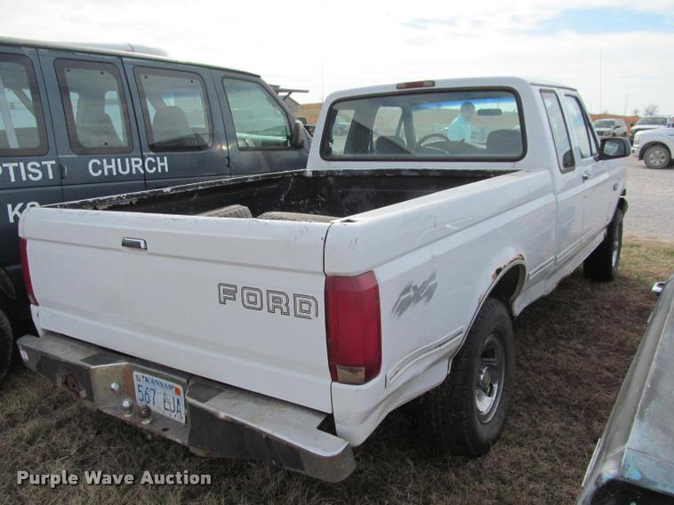 image for item K4994 1994 Ford F150 XLT SuperCab pickup truck