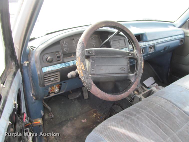 image for item K4994 1994 Ford F150 XLT SuperCab pickup truck