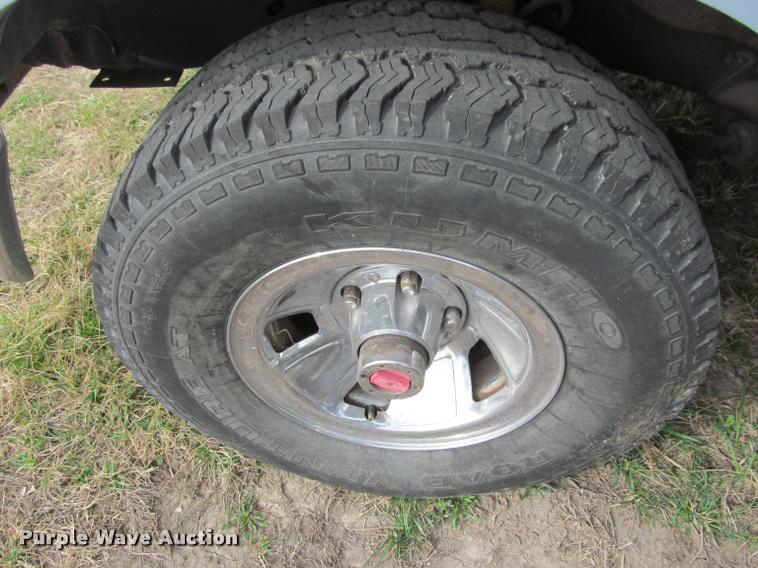 image for item K4994 1994 Ford F150 XLT SuperCab pickup truck