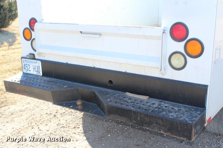 image for item K5782 2007 Chevrolet Silverado Classic 2500HD Ext. Cab utility bed pickup truck