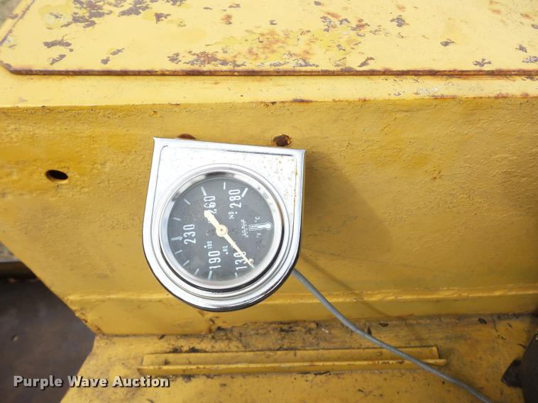 image for item L4607 Caterpillar 12 motor grader