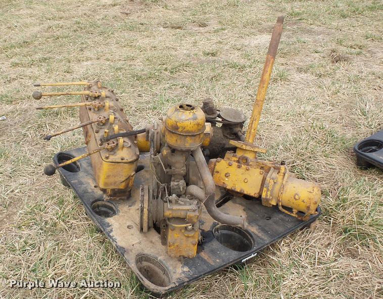 image for item L4607 Caterpillar 12 motor grader