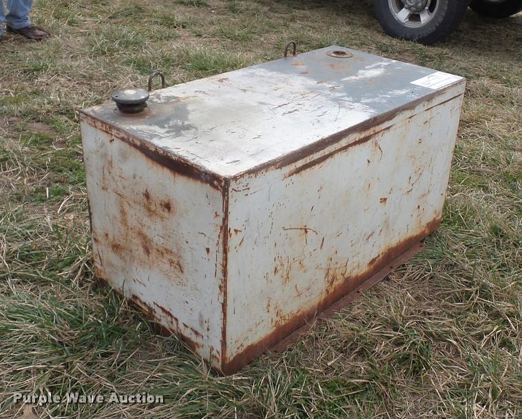 image for item L4608 Auxiliary fuel tank