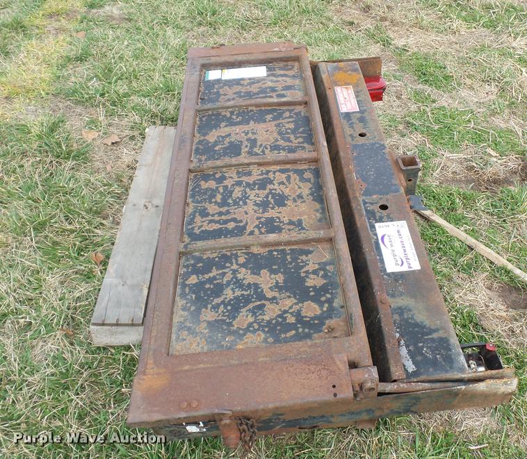 image for item L4610 Tailgate lift
