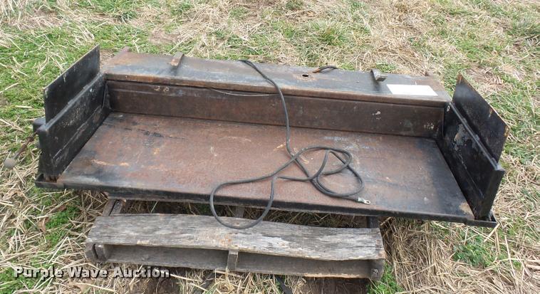 image for item L4611 Tailgate lift