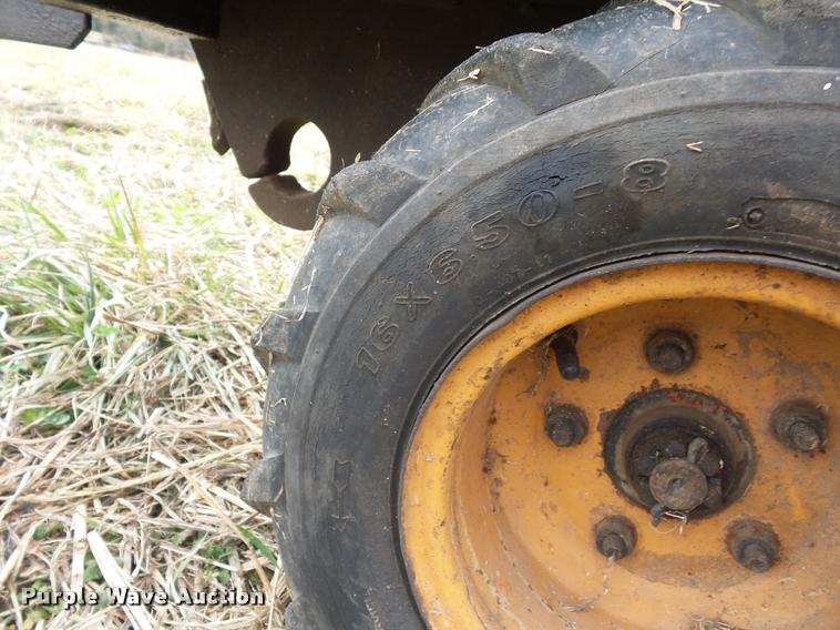 image for item L4613 Ditch Witch 255SX vibratory plow