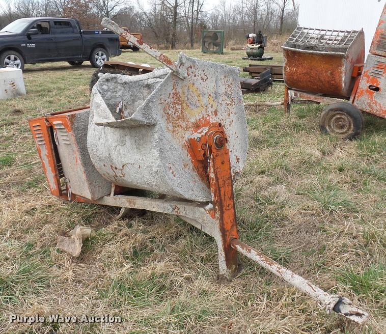 image for item L4614 (3) concrete mixers