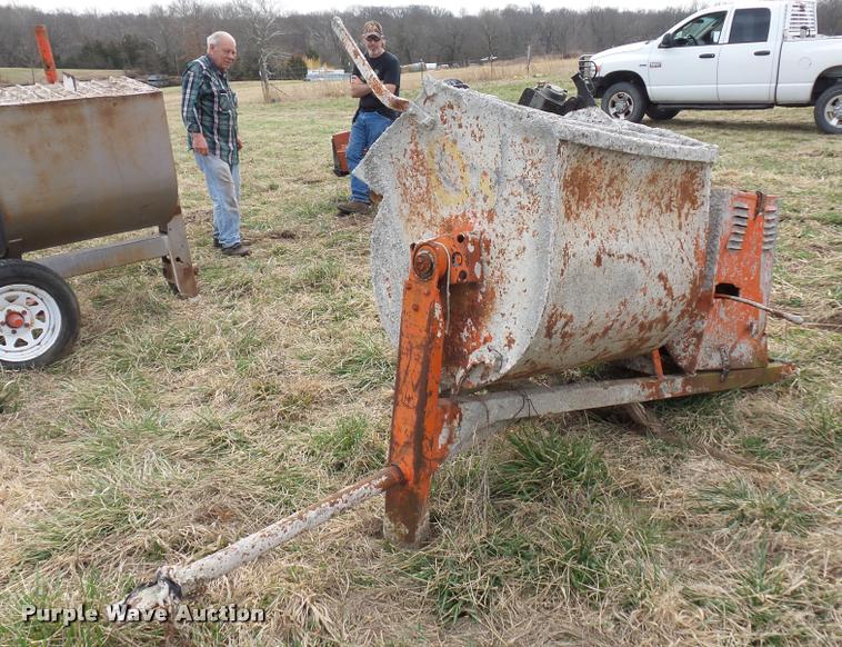 image for item L4614 (3) concrete mixers