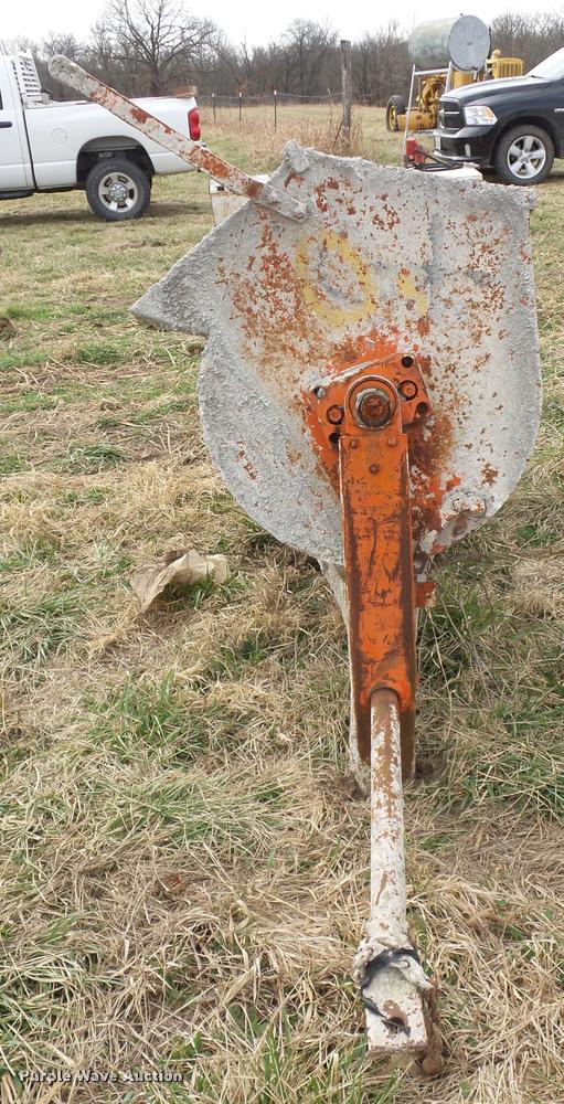 image for item L4614 (3) concrete mixers