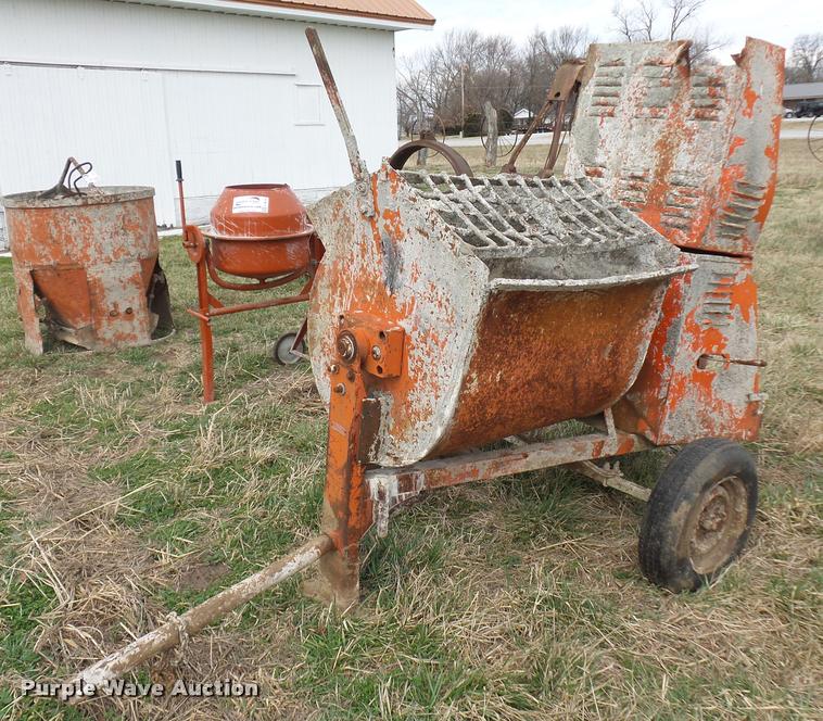 image for item L4614 (3) concrete mixers