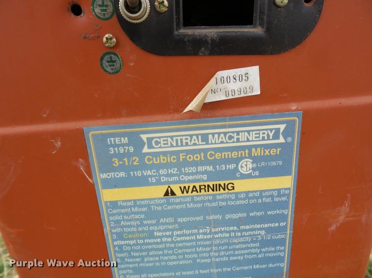 image for item L4615 Central Machinery cement mixer