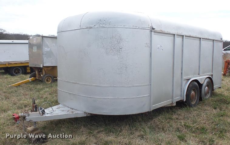 image for item L4620 1992 Calvia enclosed cargo trailer