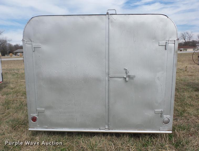 image for item L4620 1992 Calvia enclosed cargo trailer