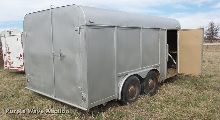 image for item L4620 1992 Calvia enclosed cargo trailer