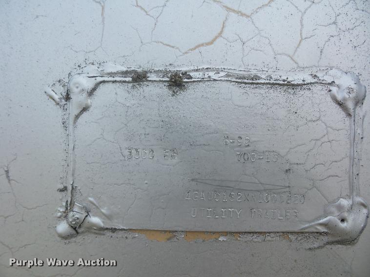 image for item L4620 1992 Calvia enclosed cargo trailer