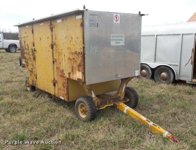 image for item L4621 Airport luggage wagon