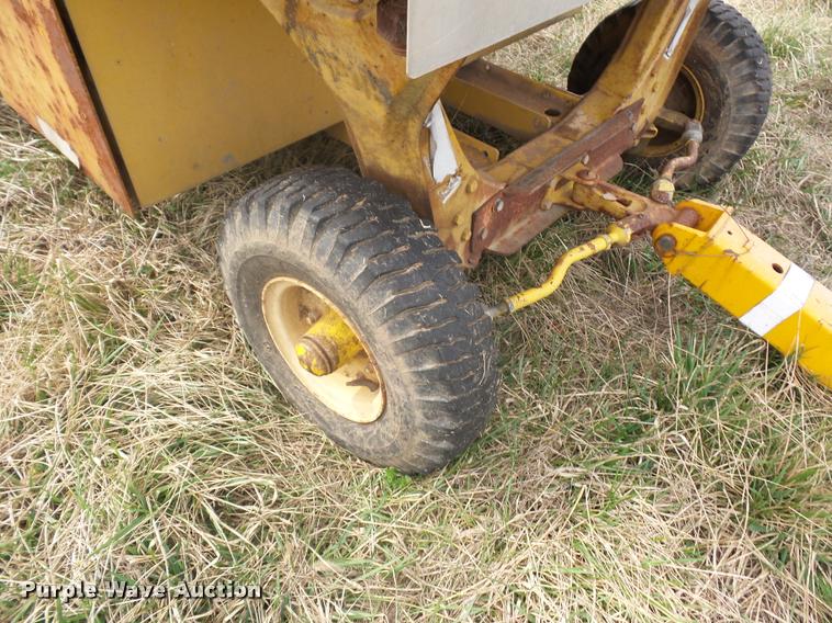 image for item L4621 Airport luggage wagon