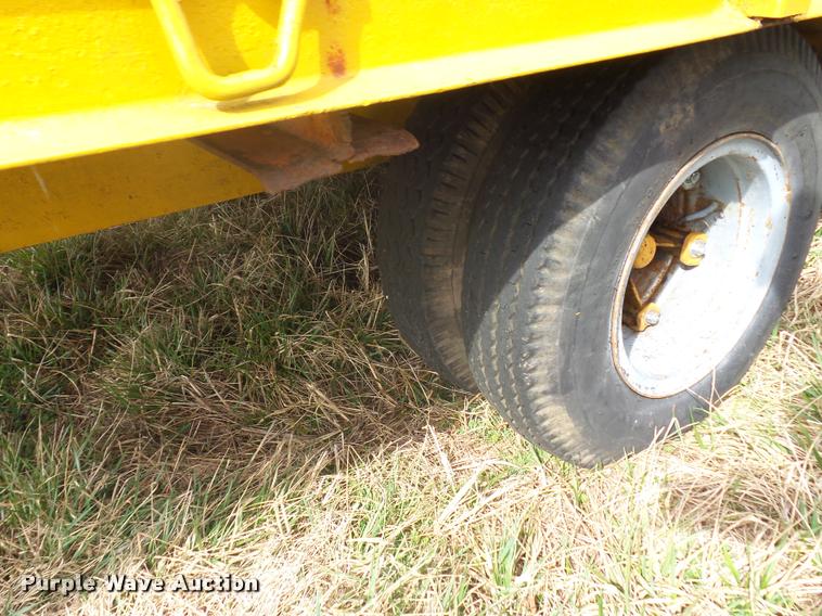 image for item L4622 1997 Shop built equipment trailer