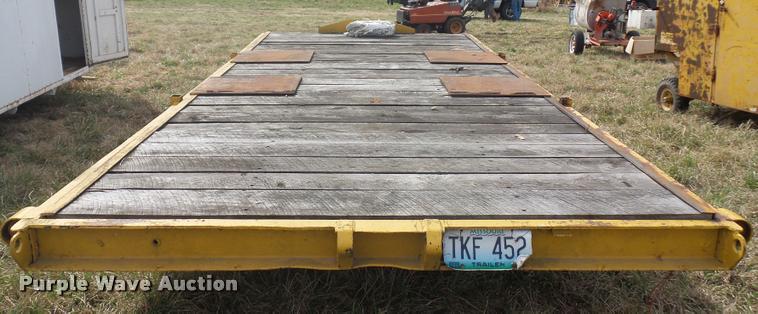 image for item L4622 1997 Shop built equipment trailer