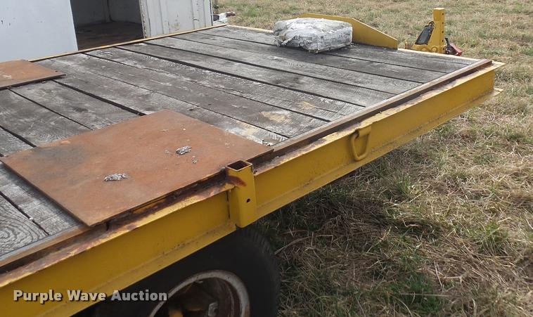 image for item L4622 1997 Shop built equipment trailer