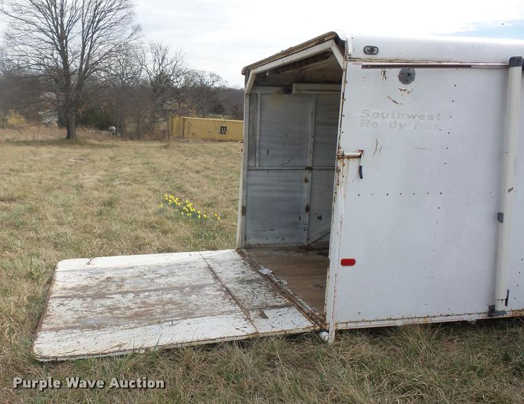 image for item L4623 1998 enclosed cargo trailer