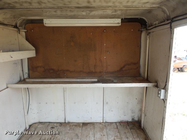 image for item L4623 1998 enclosed cargo trailer
