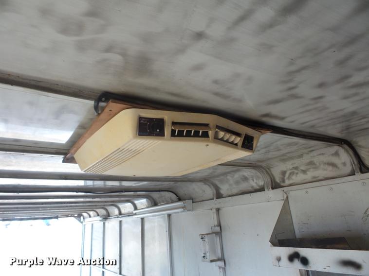 image for item L4623 1998 enclosed cargo trailer