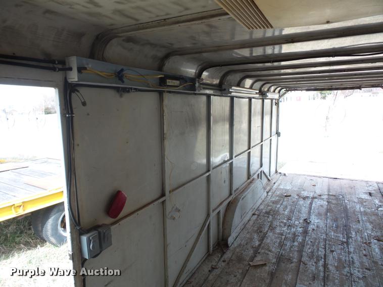 image for item L4623 1998 enclosed cargo trailer