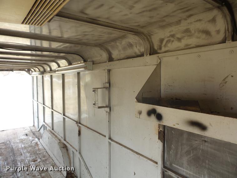 image for item L4623 1998 enclosed cargo trailer