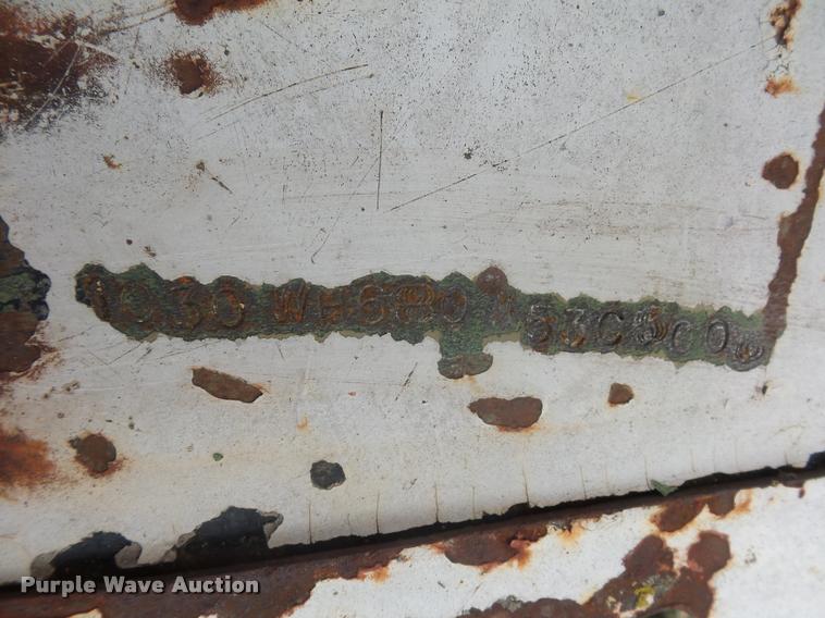 image for item L4623 1998 enclosed cargo trailer