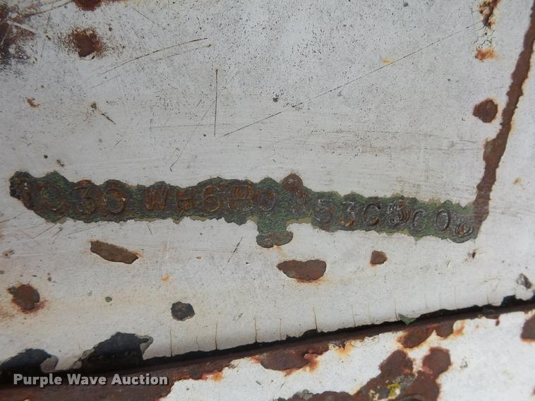 image for item L4623 1998 enclosed cargo trailer