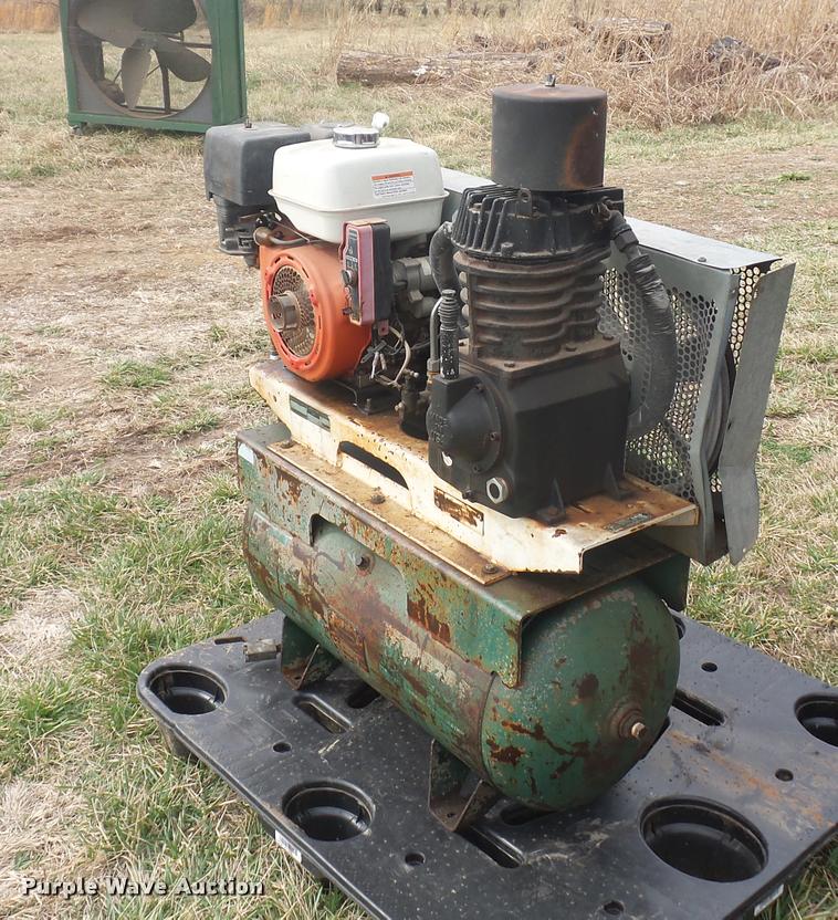 image for item L4625 Rol-air air compressor