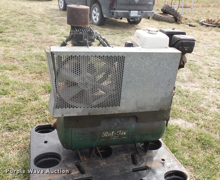image for item L4625 Rol-air air compressor