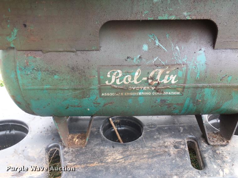 image for item L4625 Rol-air air compressor