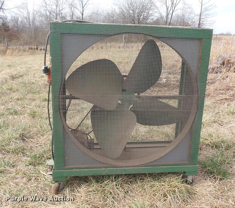 image for item L4626 Box fan