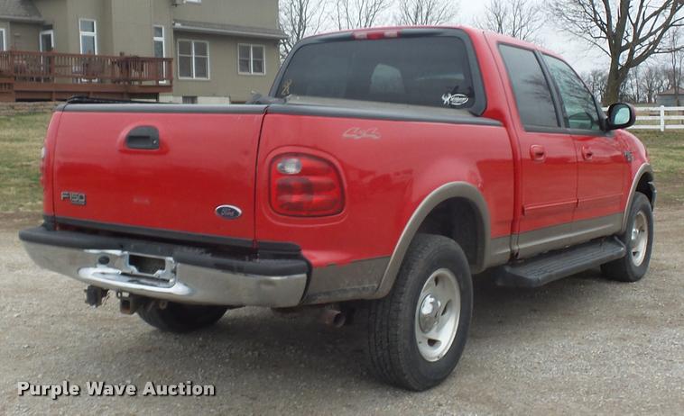 image for item L4631 2003 Ford F150 SuperCrew pickup truck