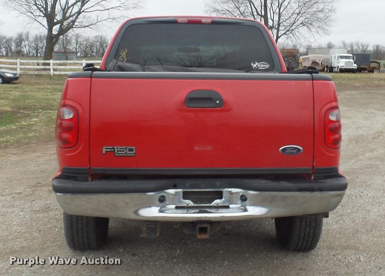 image for item L4631 2003 Ford F150 SuperCrew pickup truck