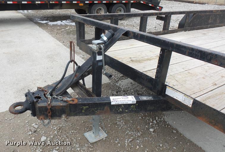 image for item L4635 2007 Circle M equipment trailer