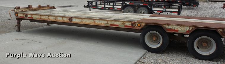 image for item L4636 2000 Belshe FB-30 equipment trailer