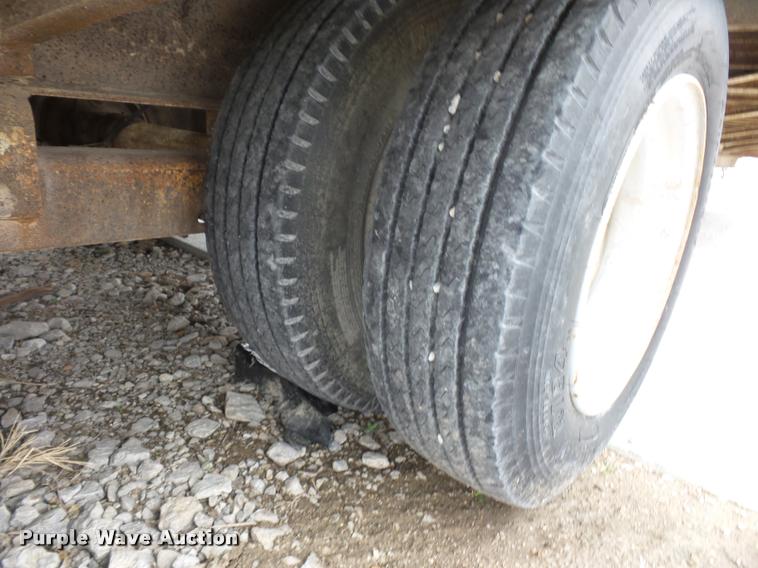 image for item L4636 2000 Belshe FB-30 equipment trailer