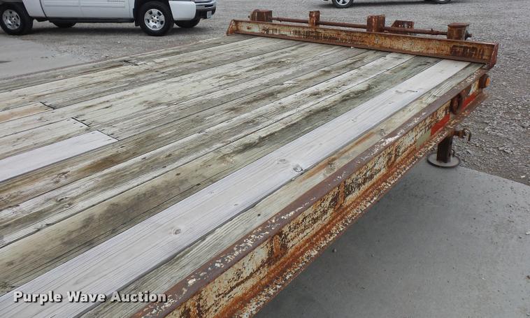 image for item L4636 2000 Belshe FB-30 equipment trailer