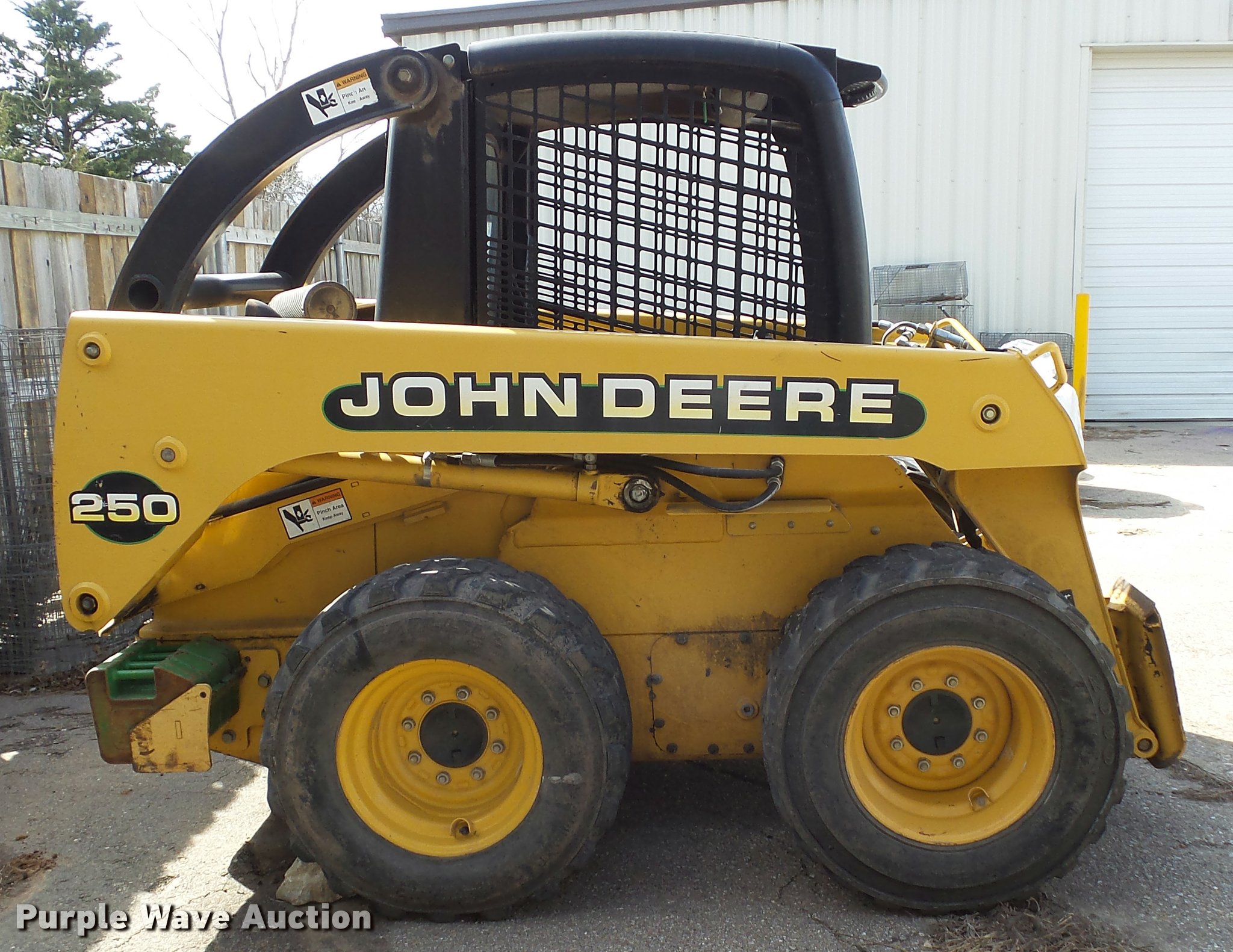 1999 John Deere 250 skid steer in Manhattan, KS Item DB3800 sold