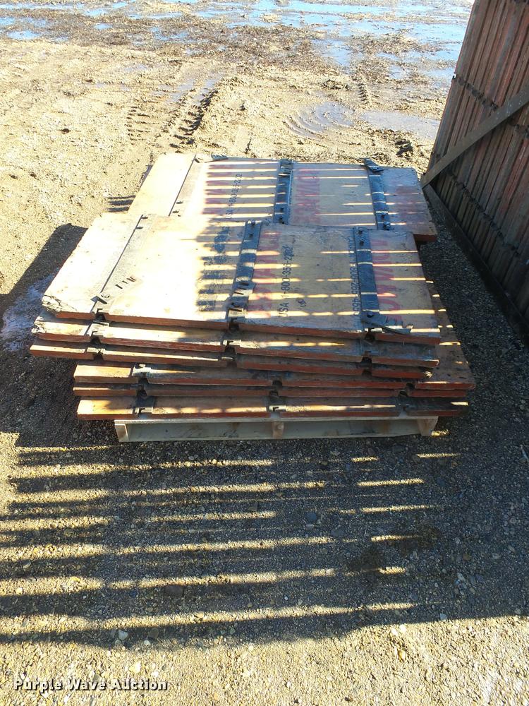 image for item AL9016 Basement wall forms set