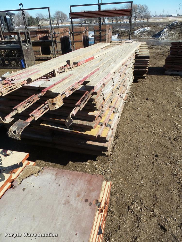 image for item AL9019 8' basement wall and garage form wall set